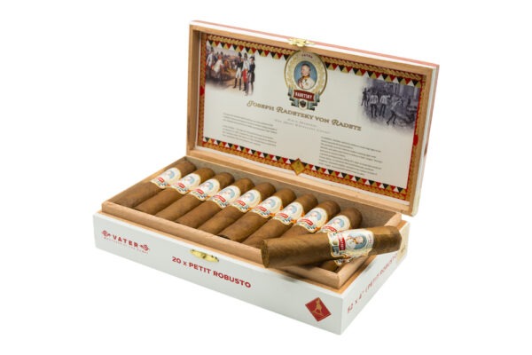 Brothers-of-the-Sabre_Vater_Petit-Robusto_box_open